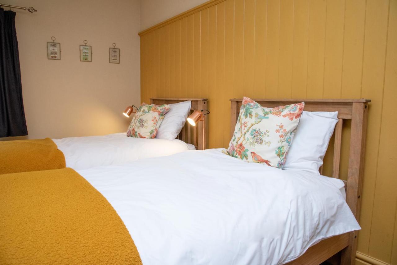 Work And Relax - Fast Wifi, Fireplace & Near Pub Newton Aycliffe Εξωτερικό φωτογραφία