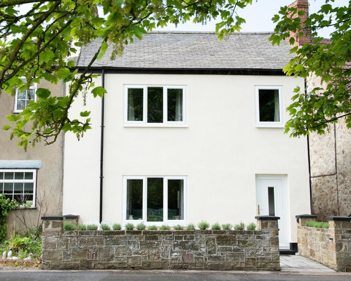 Work And Relax - Fast Wifi, Fireplace & Near Pub Newton Aycliffe Εξωτερικό φωτογραφία
